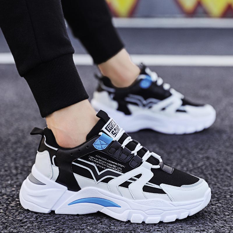 Streetwear Brand With White Flowers - Ukuran Besar Chunky Tinggi Pria Sneakers
